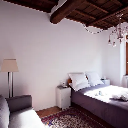 Apartment Monti Colosseum Luxury Design Apartment *